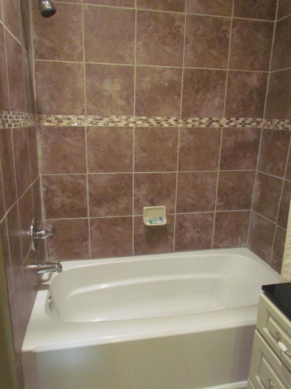Room image 4